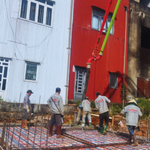 Alternative view of THI CÔNG NHÀ PHỐ ANH NGHĨA Ở THÀNH PHỐ BẢO LỘC
